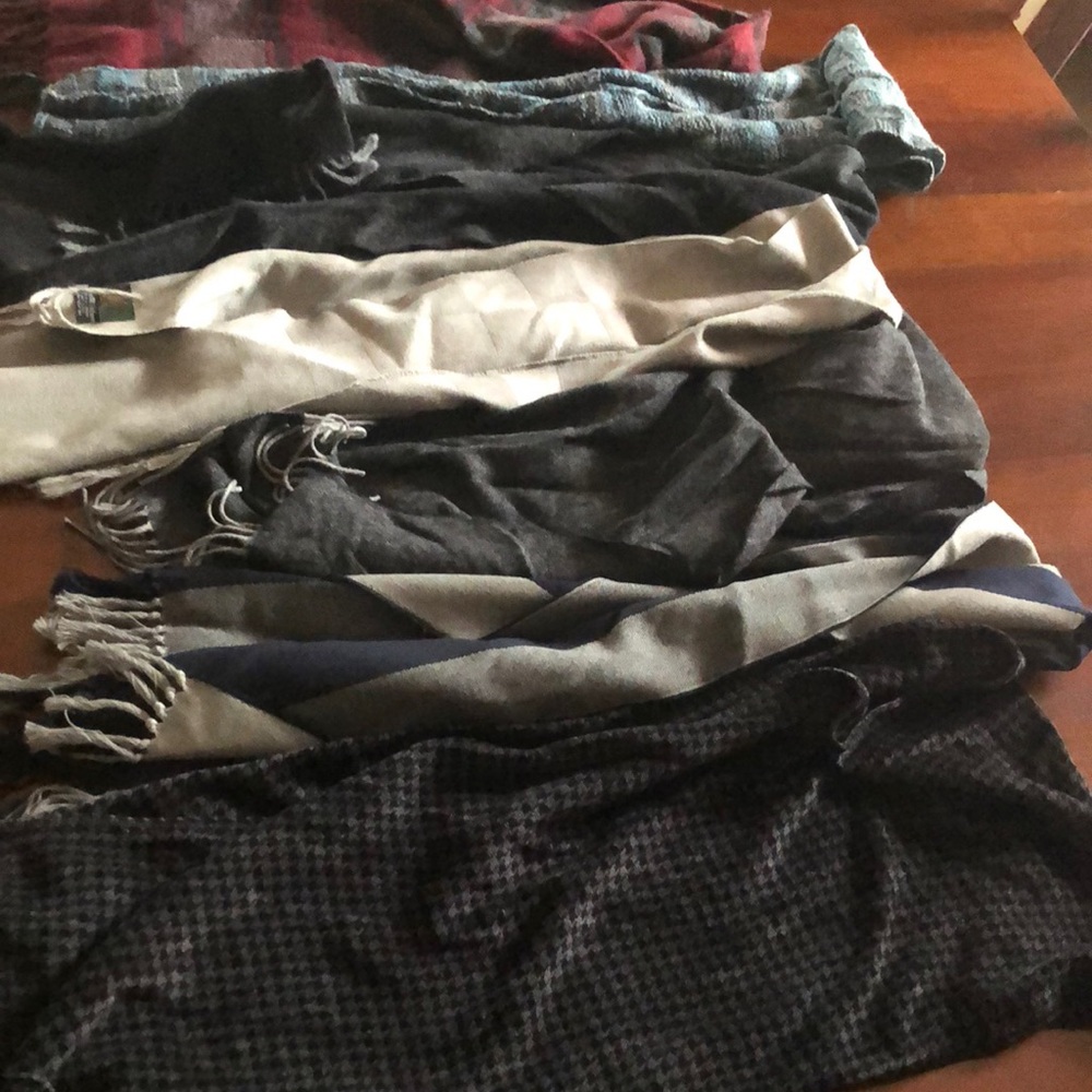 Men’s Scarves